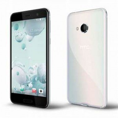24-01-telephone-portable-htc-u-play.jpg
